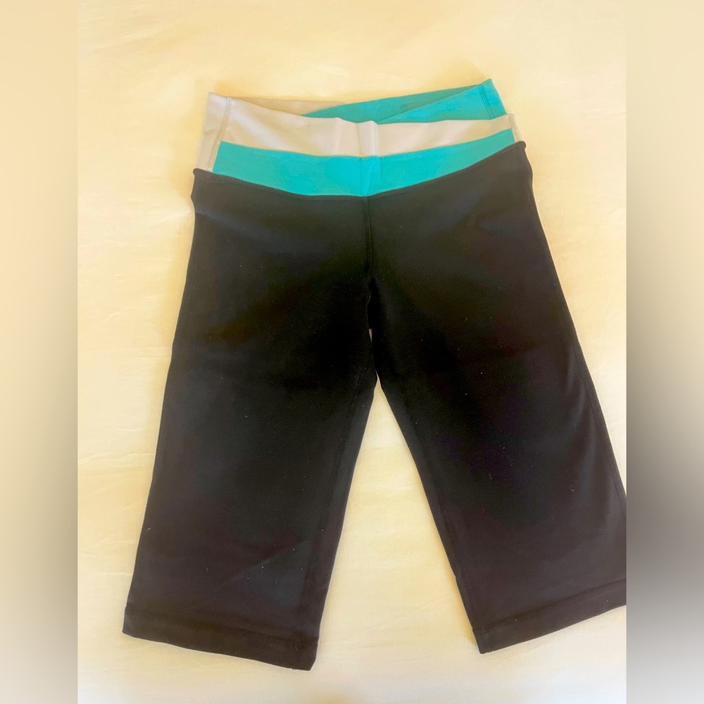 Lululemon Astro Crop